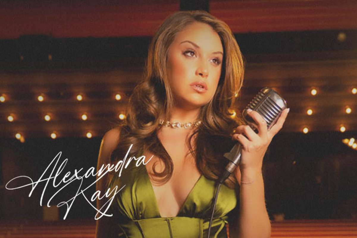 ALEXANDRA KAY – THE ONE WOMAN SHOW